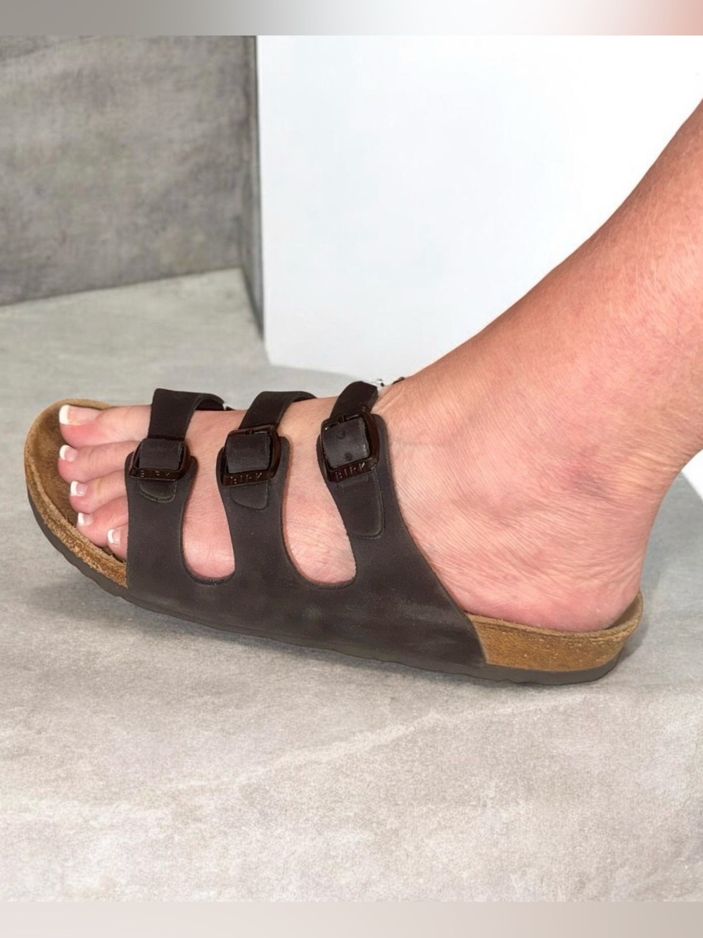 BIRKENSTOCK Florida Birko-Flor black sandals women’s size 39 8 8.5 men’s size 6